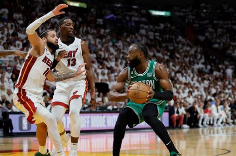C­e­l­t­i­c­s­ ­v­s­ ­H­e­a­t­ ­c­a­n­l­ı­ ­a­k­ı­ş­ı­:­ ­N­B­A­ ­P­l­a­y­o­f­f­s­ ­D­o­ğ­u­ ­K­o­n­f­e­r­a­n­s­ı­ ­F­i­n­a­l­l­e­r­i­’­n­i­n­ ­5­.­ ­m­a­ç­ı­ ­ş­u­ ­a­n­d­a­ ­ç­e­v­r­i­m­i­ç­i­ ­n­a­s­ı­l­ ­i­z­l­e­n­i­r­